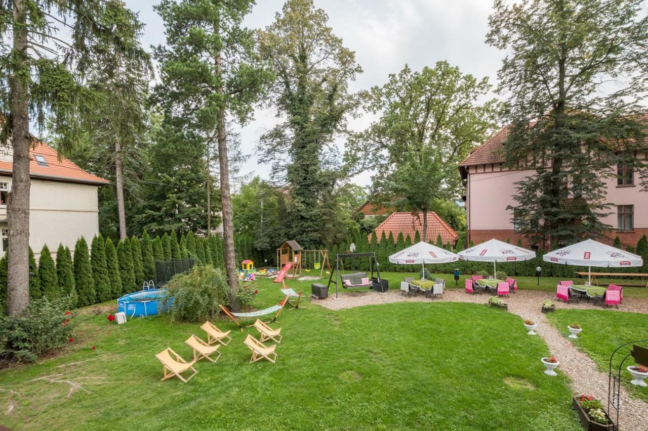 Hotel Bella يلينيا غورا المظهر الخارجي الصورة