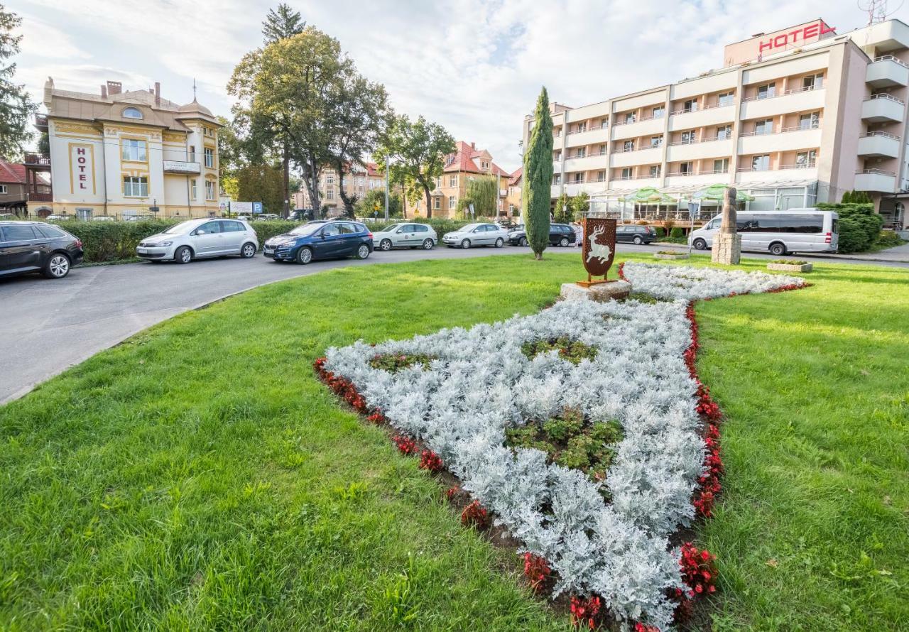 Hotel Bella يلينيا غورا المظهر الخارجي الصورة